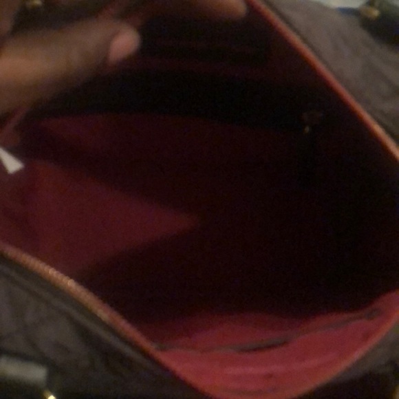 Adrienne Vittadini satchel with strap - Picture 3 of 5